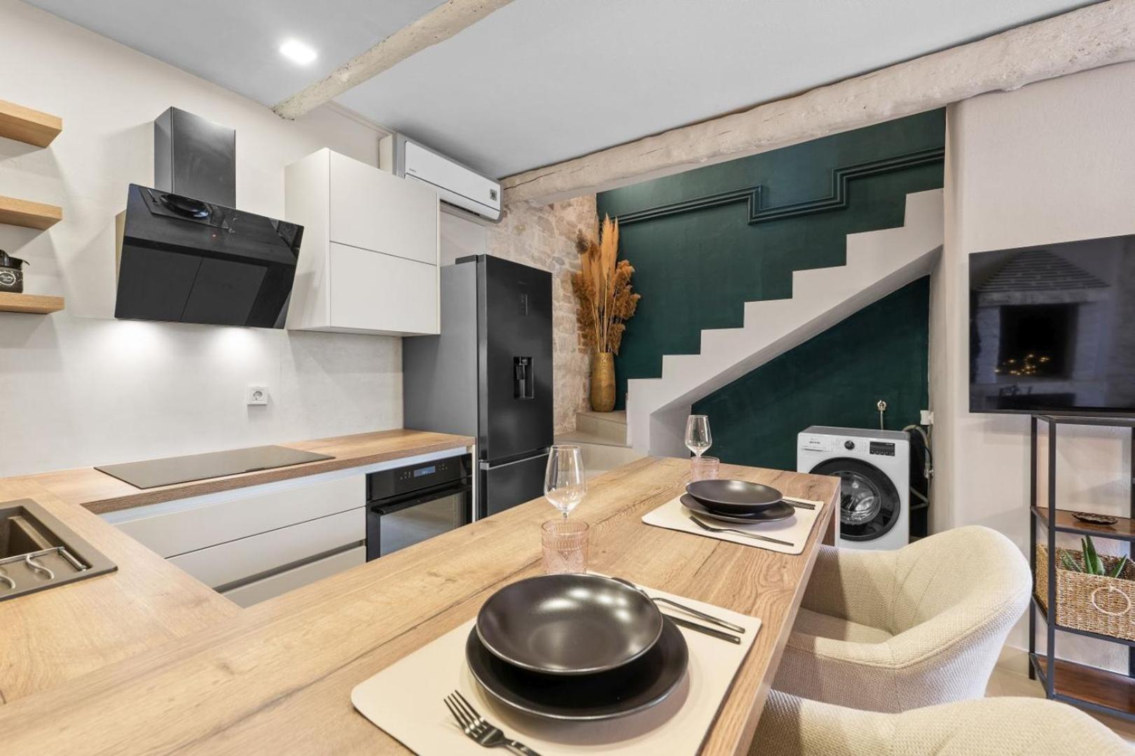 Gardens Apartment *